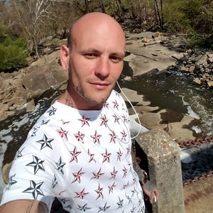 Meet your Posher, Wayne